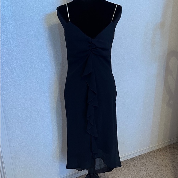 Jump Dresses & Skirts - Elegant Black Sleeveless Dress
